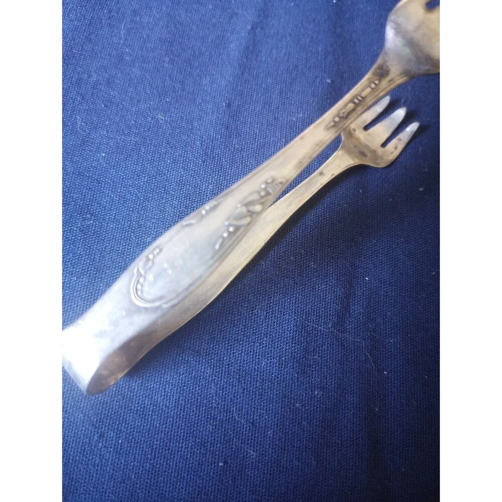 Discontinued Meadowbrook (Silverplate, 1936) Sugar Tongs by Oneida Silver